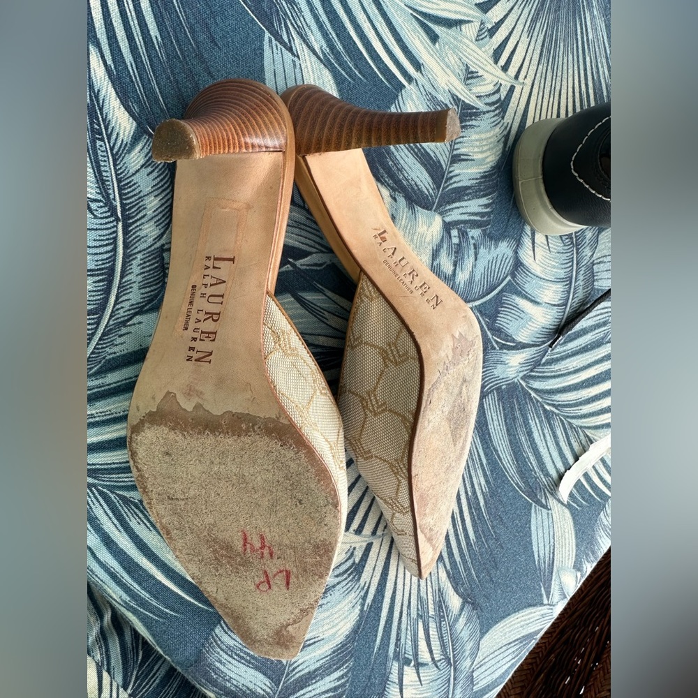 Lauren Ralph Lauren CECILY Beige & Tan Slip-On Sandals - Size 8 B- Cream color - Picture 7 of 11